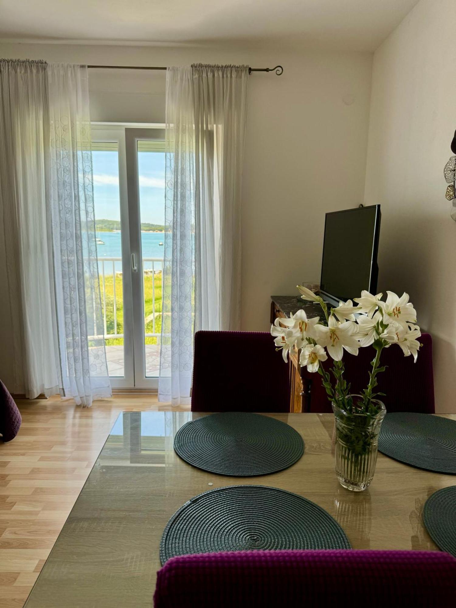 Kuca Moni Appartement Medulin Buitenkant foto